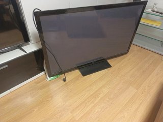 Televisión Panasonic Negra 65 pulgsdas