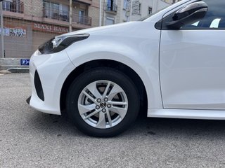 Mazda Mazda2 Hybrid 1.5 85 kW (116 CV) CVT Centre-line