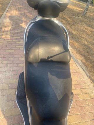 Suzuki Burgman 400