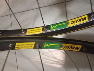 Ruedas Mavic MA40 con Bujes Campagnolo Record