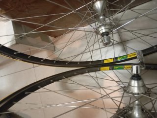Ruedas Mavic MA40 con Bujes Campagnolo Record