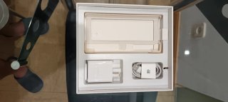 HONOR V Purse — Plegable Exclusivo (Negociable)