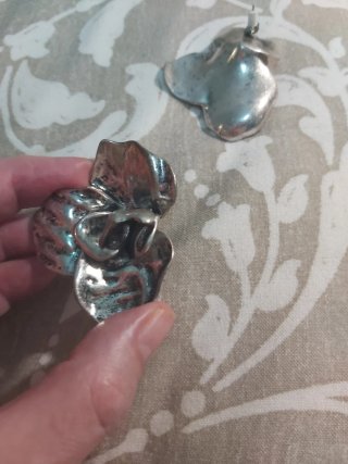 Pendientes flor plateados Zara