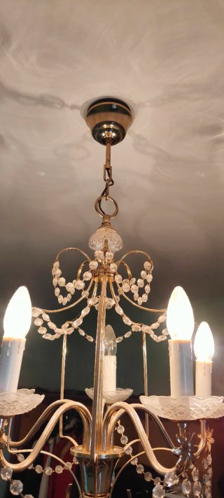 Lámpara de cristal estilo clásico dorada