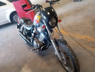 Yamaha Virago 535 Cruiser Negra y Blanca