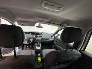 Renault Scenic 2012