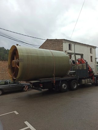 Camión Grúa Volvo 3 Ejes en venta por Jubilación.