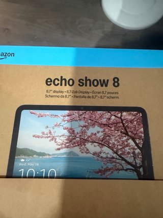 Amazon Echo Show 8