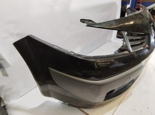 1889110 paragolpes del renault 8200484322 megane