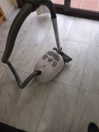 Aspiradora Solac Springtec Parquet