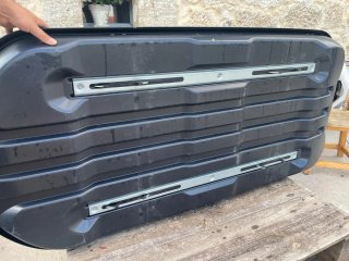 Cofre Bermude 300L + baca universal Cruz