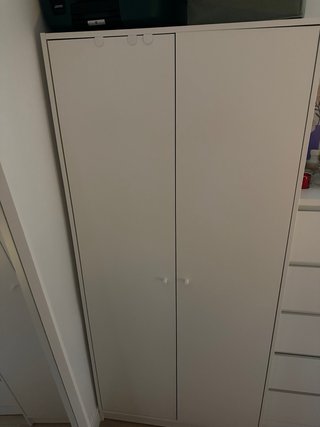 Armario blanco IKEA. SE VENDE MONTADO Y ESTA NUEVO