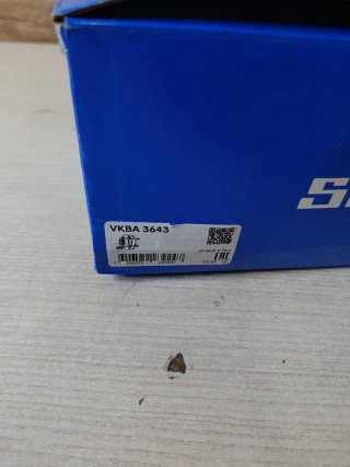 Rodamiento Rueda Delantera + Tornillos
