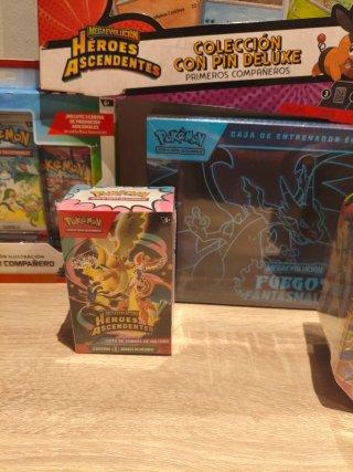 Lote Pokémon TCG   VENTA/CAMBIO