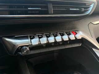 Peugeot 3008 2021