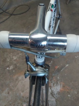 Bicicleta Razesa Shimano 105 ,y 600