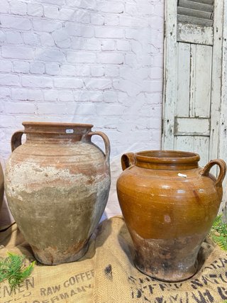 Tinajas de barro antiguas