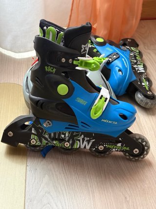 Patines en línea y casco para niños Mitical