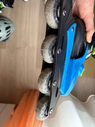 Patines en línea y casco para niños Mitical
