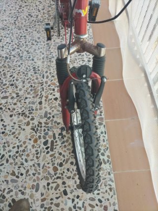 Bicicleta Plegable Roja mountain bike