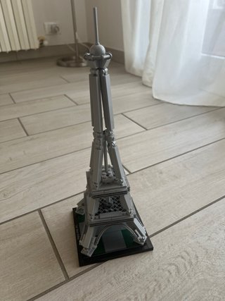 LEGO Architecture - The Eiffel Tower