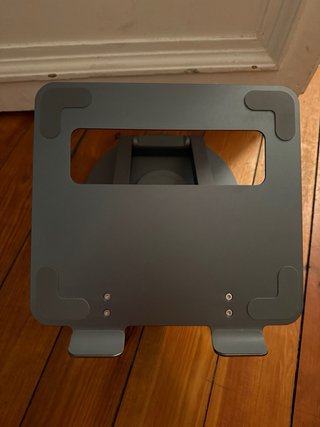 Supporto modulare per laptop