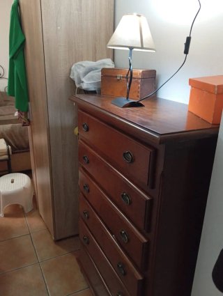 Sofá Cama Gris + Sinfonier + Mesita