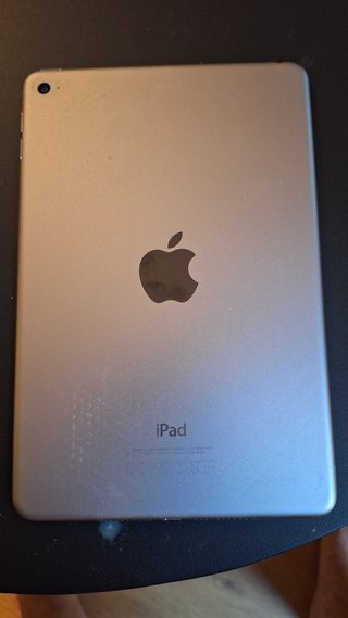 iPad Mini 4 128 GB Argento