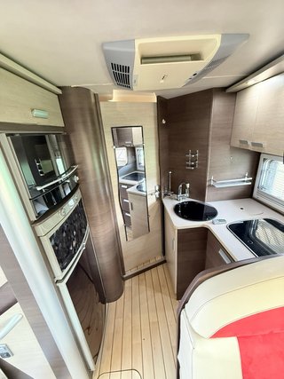 Fiat Integral/Isla/Garaje XXL/bla remolque/automat