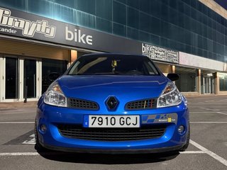 Renault Clio sport 200cv
