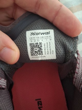 NNormal Tomir 02 NN T.40 Burgundy (PVP: 170€)