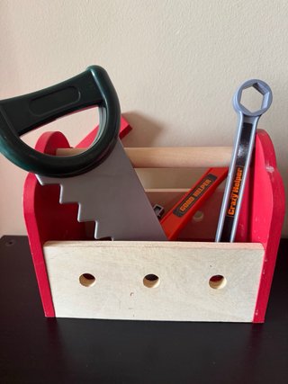 Caja de herramientas de juguete de madera