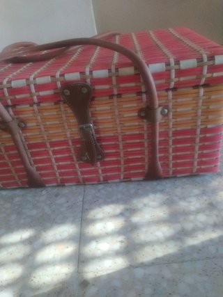 Maleta de picnic vintage