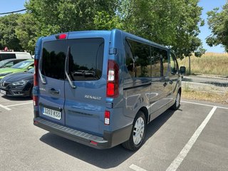 vendo renault trafic passenger