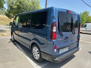 vendo renault trafic passenger