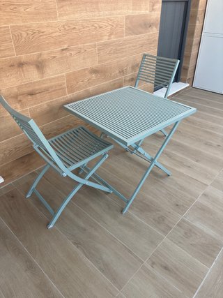 Conjunto mesa y sillas terraza metal