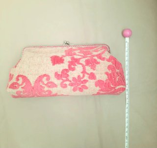 Bolso tendencia vintage.