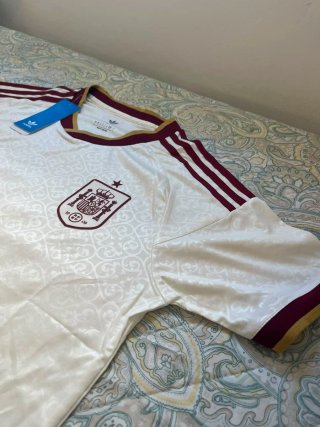 Camiseta Adidas España Talla S grande . Hacco.