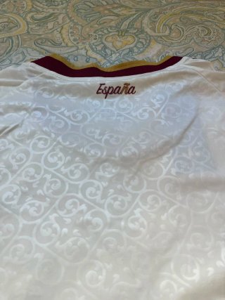 Camiseta Adidas España Talla S grande . Hacco.