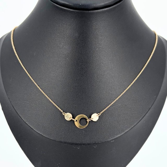 Cadena con Colgante Oro 18K, 2.03gr, 42cm