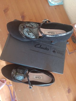 Zapatos Clarks Negros Mujer