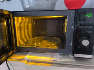 Microondas Candy con garantía