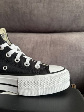 Converse Plataforma Negras Talla 36 Nuevas