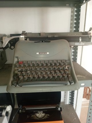 Lote Máquinas Escribir Vintage Olympia