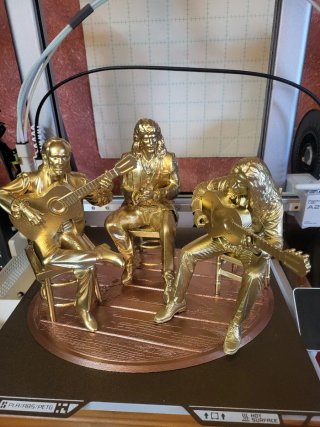 Figuras Camarón, Paco de Lucía y Tomatito