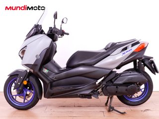 YAMAHA X-MAX 125