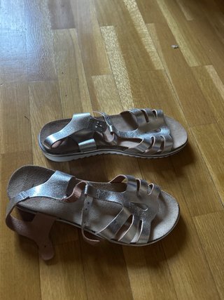 Sandalias niña plateadas talla 37
