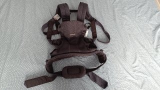 Mochila porteo Babybjorn Harmony gris