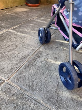 Carrito de juguete para muñecas