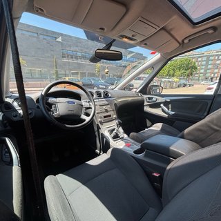 Ford S-MAX 2007 recien echo el mantenimiento